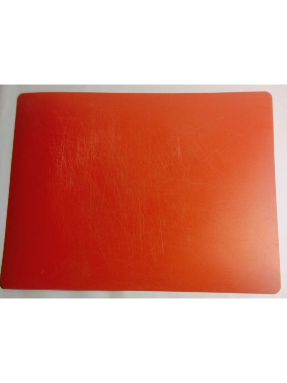 Red Plastic Cutting Mat Non Slip Lightweight Durable Surface Placemat